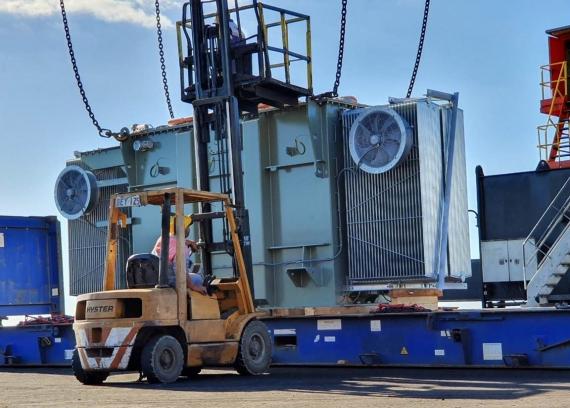 Cross Ocean Freight Logistics Deliver 30tn Transformer